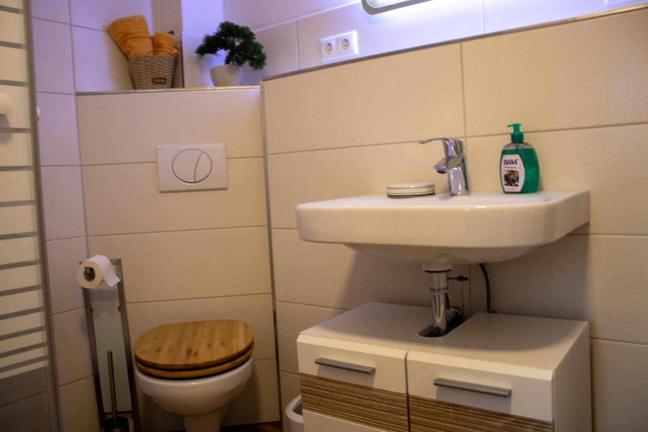 Altstadtidyll 60Qm - Central - Parking - Washer Хальденслебен Экстерьер фото